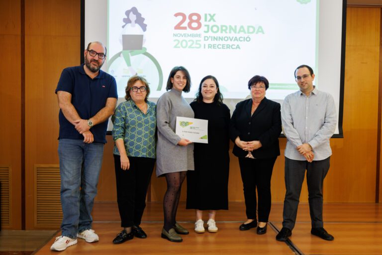 SM1564-281125-R5 tercer premi TFG