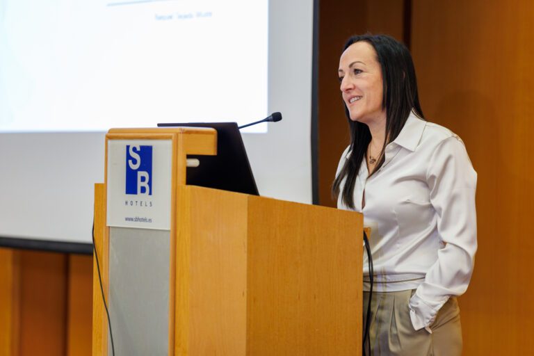 SM4063-281125-R6MkII